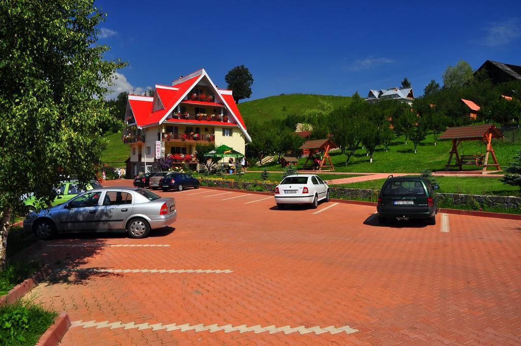 Pensiunea Maria Дурау Экстерьер фото